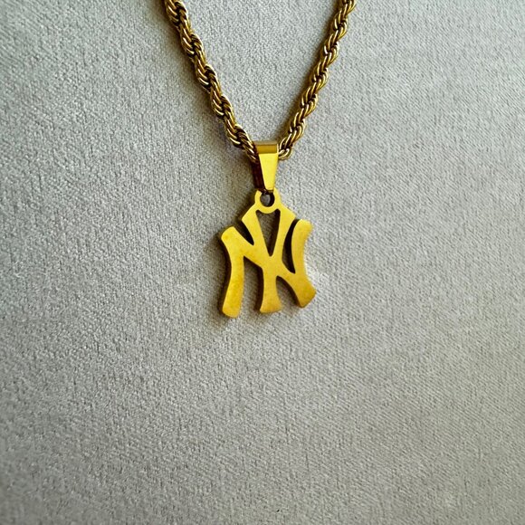 New York Yankees Necklace - NY Necklace - 3mm Rope 22" - Baseball Necklace - Picture 2 of 4